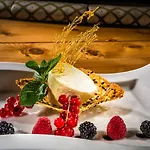 Отель Alpenklang 4*