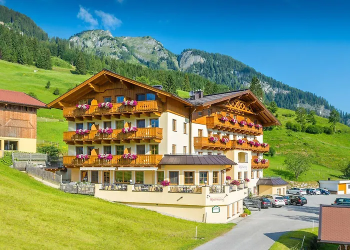 Alpenklang Hotel 4*